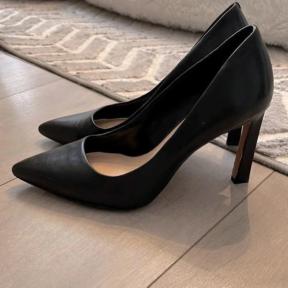 VINCE CAMUTO NWOT Nappa Leather black Heels, size 7.5 - Picture 5 of 8